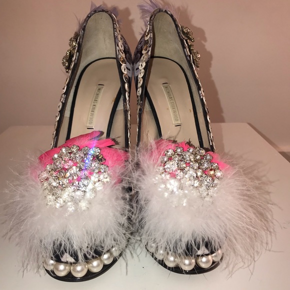 NICHOLAS KIRKWOOD BUTTON PRINTED FEATHER HEELS - Picture 2 of 8